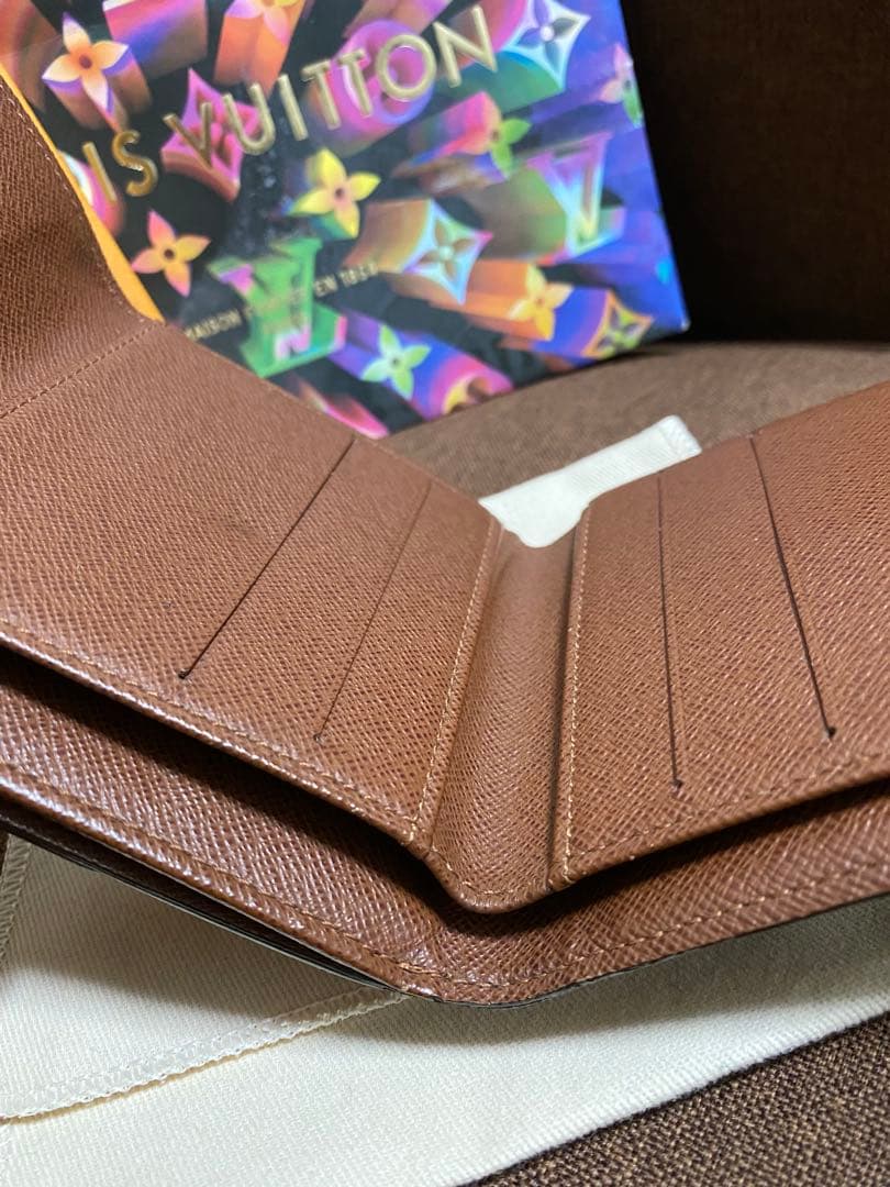 ルイヴィトン ポルトフォイユ エリーズ 折り財布 カード