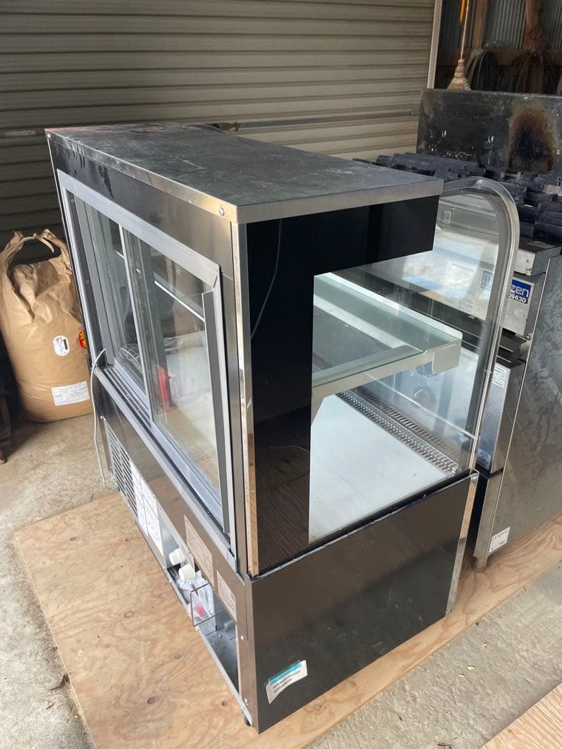 サンデン　ショーケース