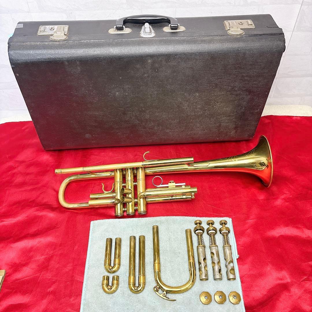 V.S. Wasser's Sohne トランペット B♭ マウスピース付き