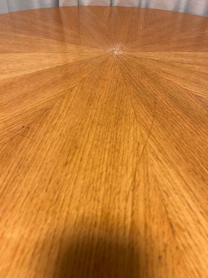 ニトリ　円形フラットヒーター　105センチ