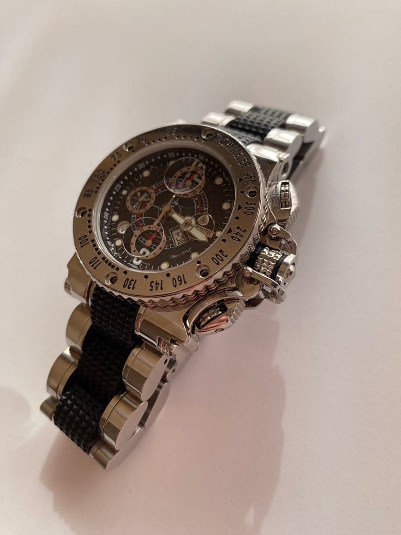 【本日限り値下げ中】【美品】アクアノウテック　キングクーダ　クロノグラフ