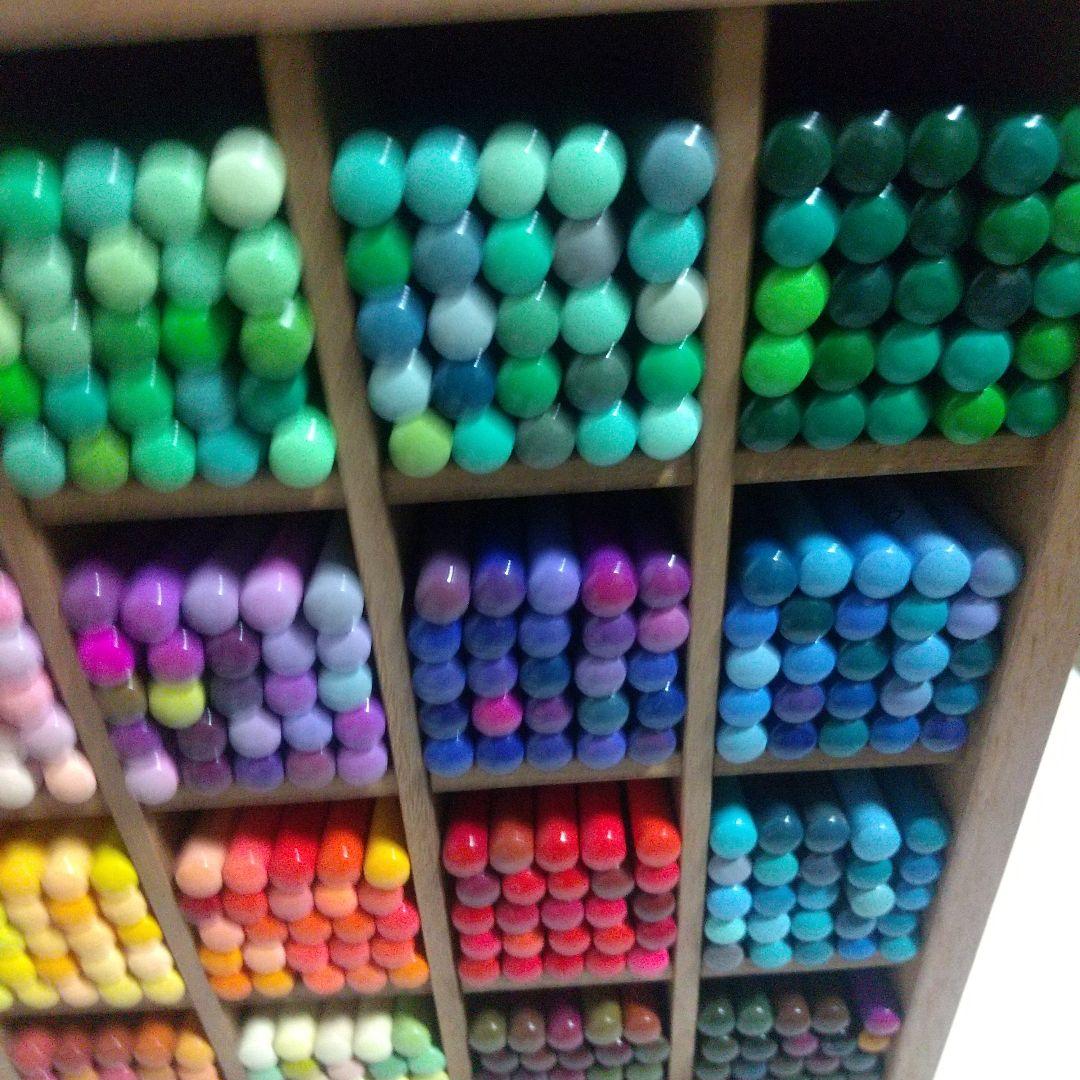 の*中様 収納棚付き　フェリシモ500色 色鉛筆