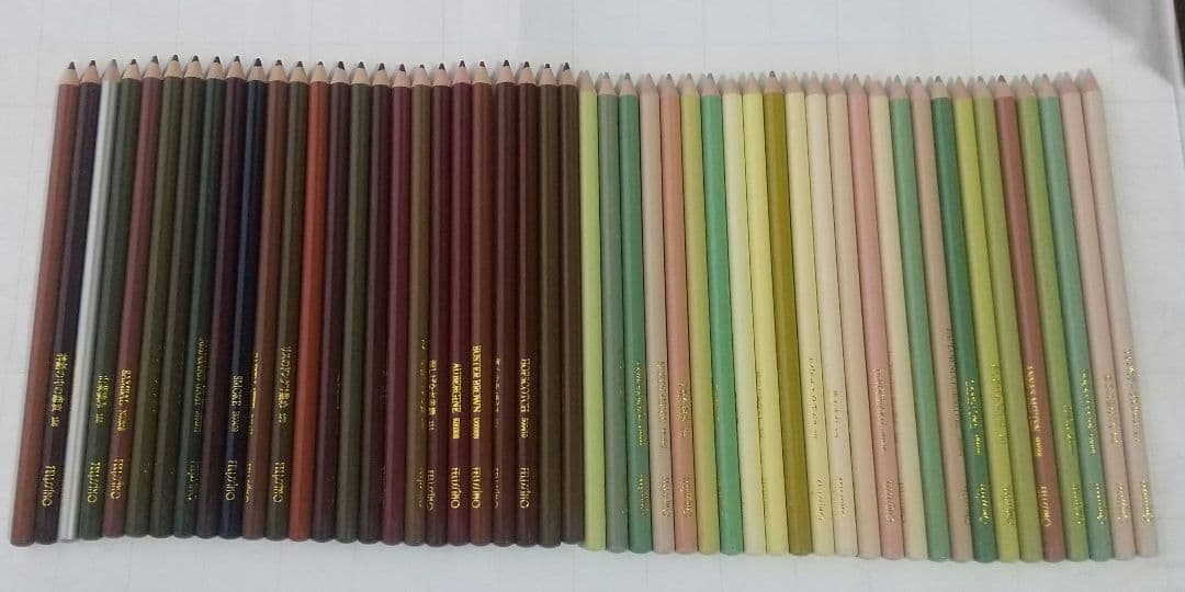 の*中様 収納棚付き　フェリシモ500色 色鉛筆