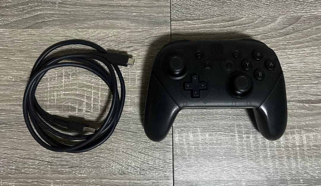 Nintendo Switch 本体+付属品(プロコン,ケース) 箱あり