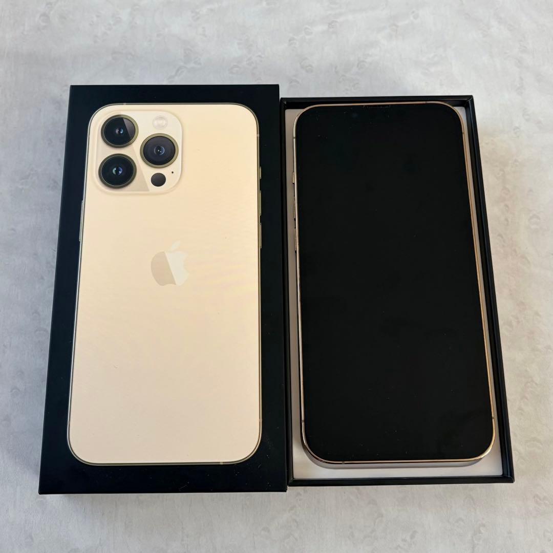 【美品】iPhone13 pro ゴールド 128 GB SIMフリー