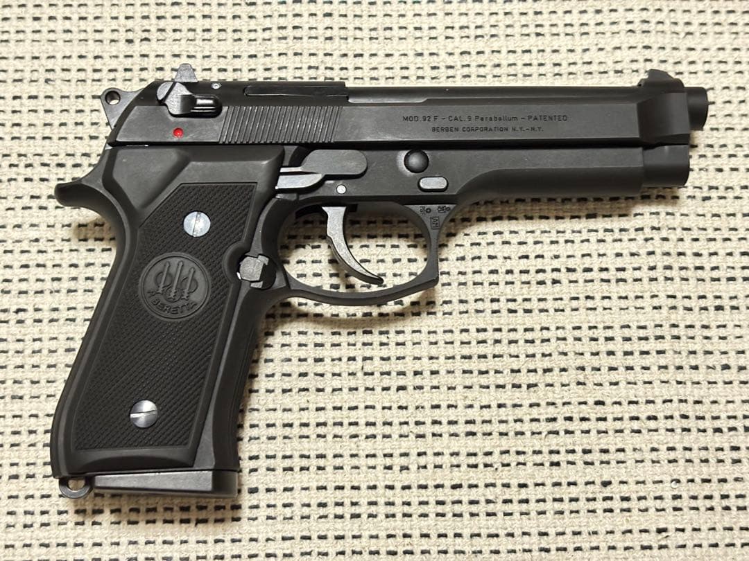 タナカ ワークス ベレッタ 92SB-F \"ハリウッドバージョン\" モデルガン