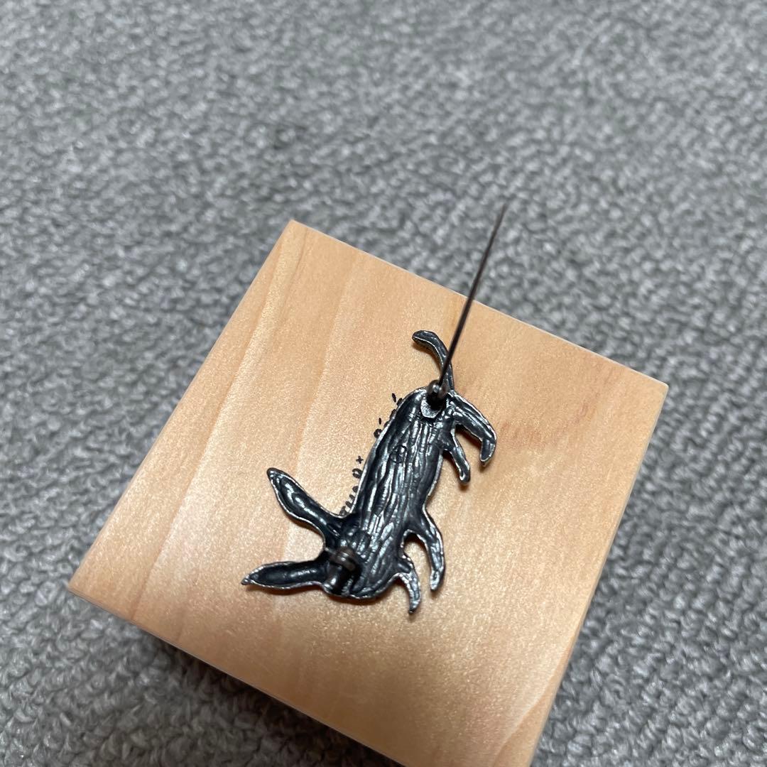 レア】ミナペルホネン annie ブローチ　アンティークシルバー