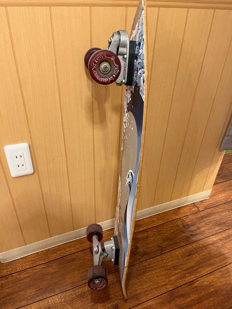 カーバー　サーフスケート