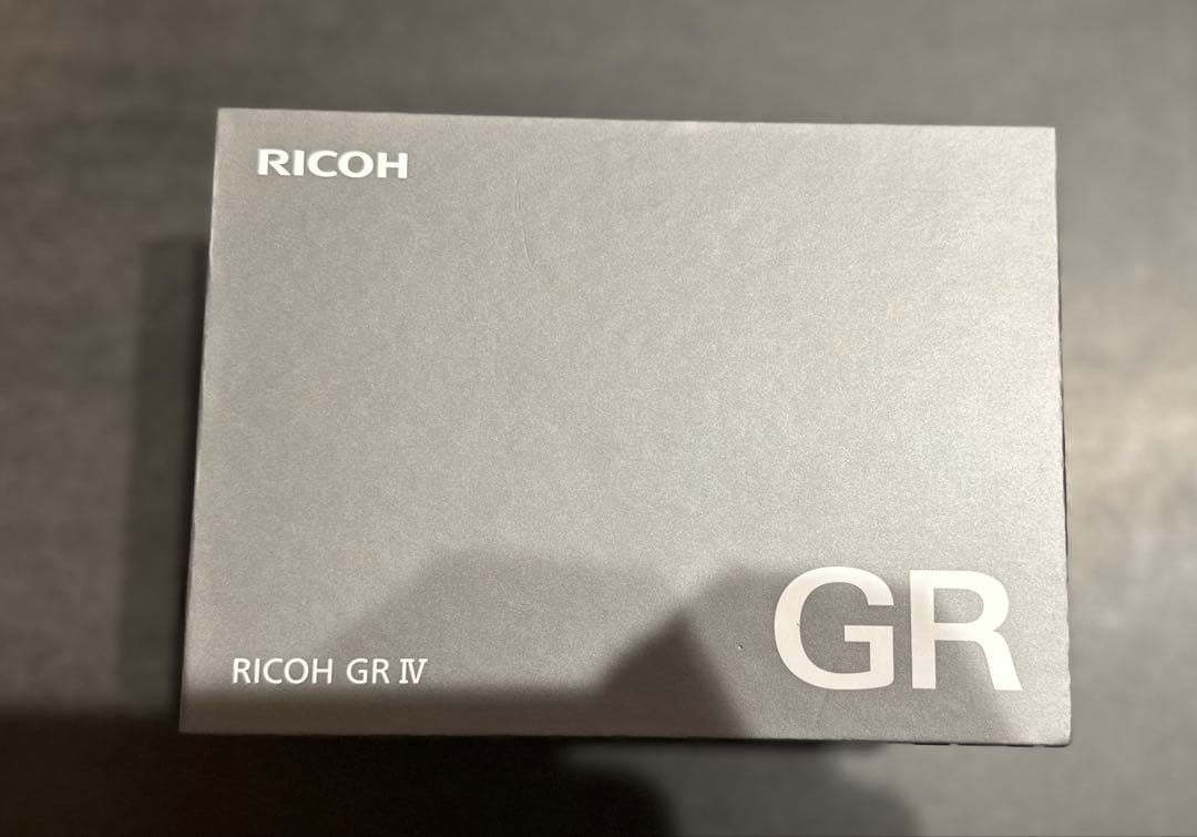 RICOH GR IV カメラ
