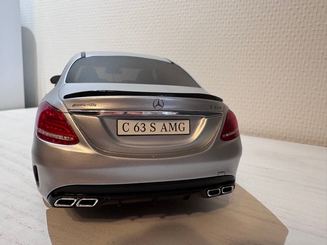 GTS Models C 63 S AMG ミニカー シルバー