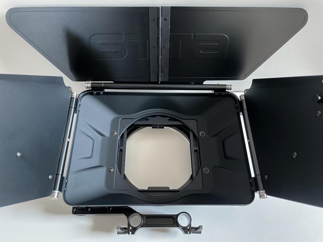 【美品】TILTA ／ MB-T03 4×4 カーボンファイバー マットボックス