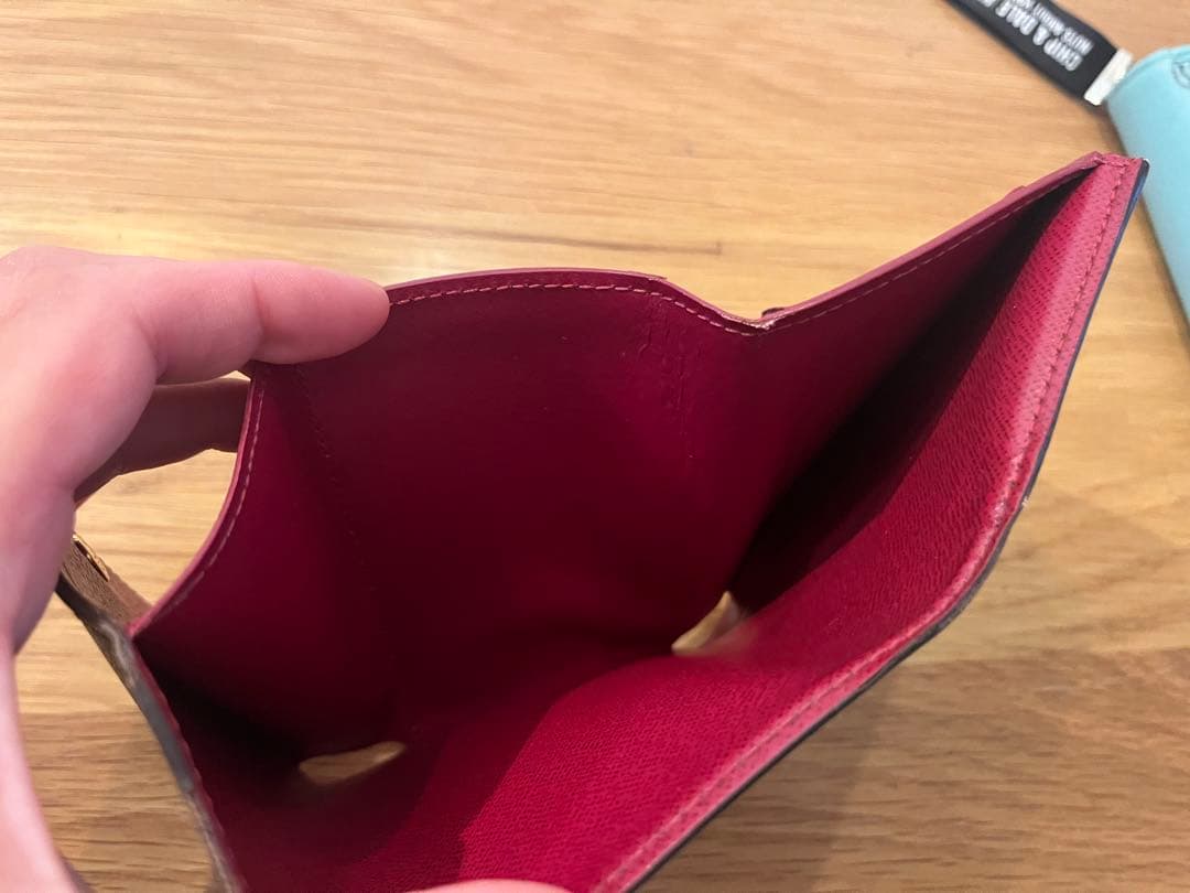 Louis Vuitton モノグラム ヴィクトリーヌ三つ折り財布