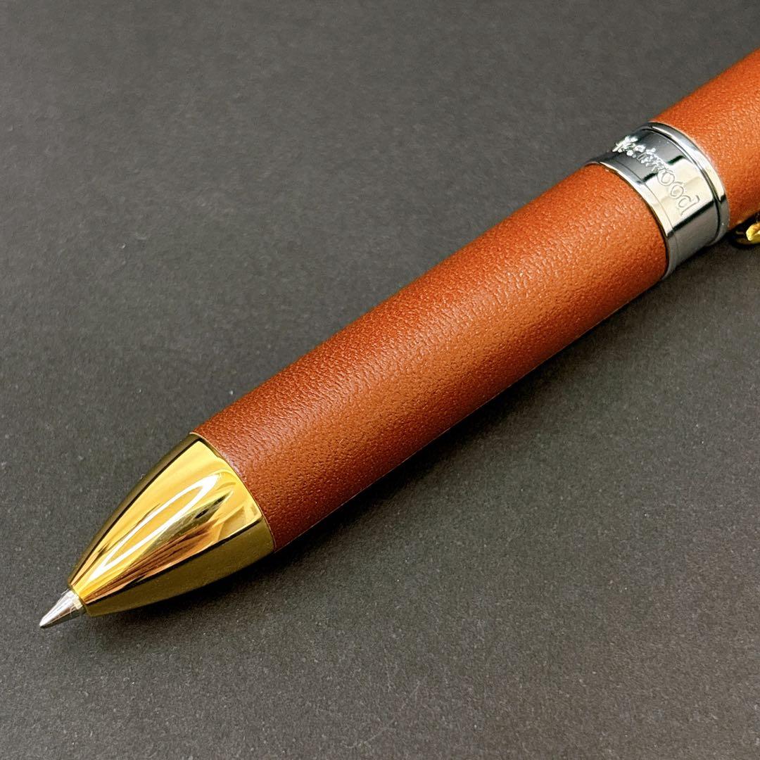 極美品✨ヴィヴィアンウエストウッド　ボールペン　レザー　真鍮　オーブ　箱袋つき