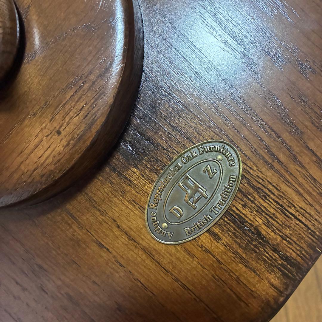 【未使用品】アンティーク調 花台 木製 イギリス 丸テーブル