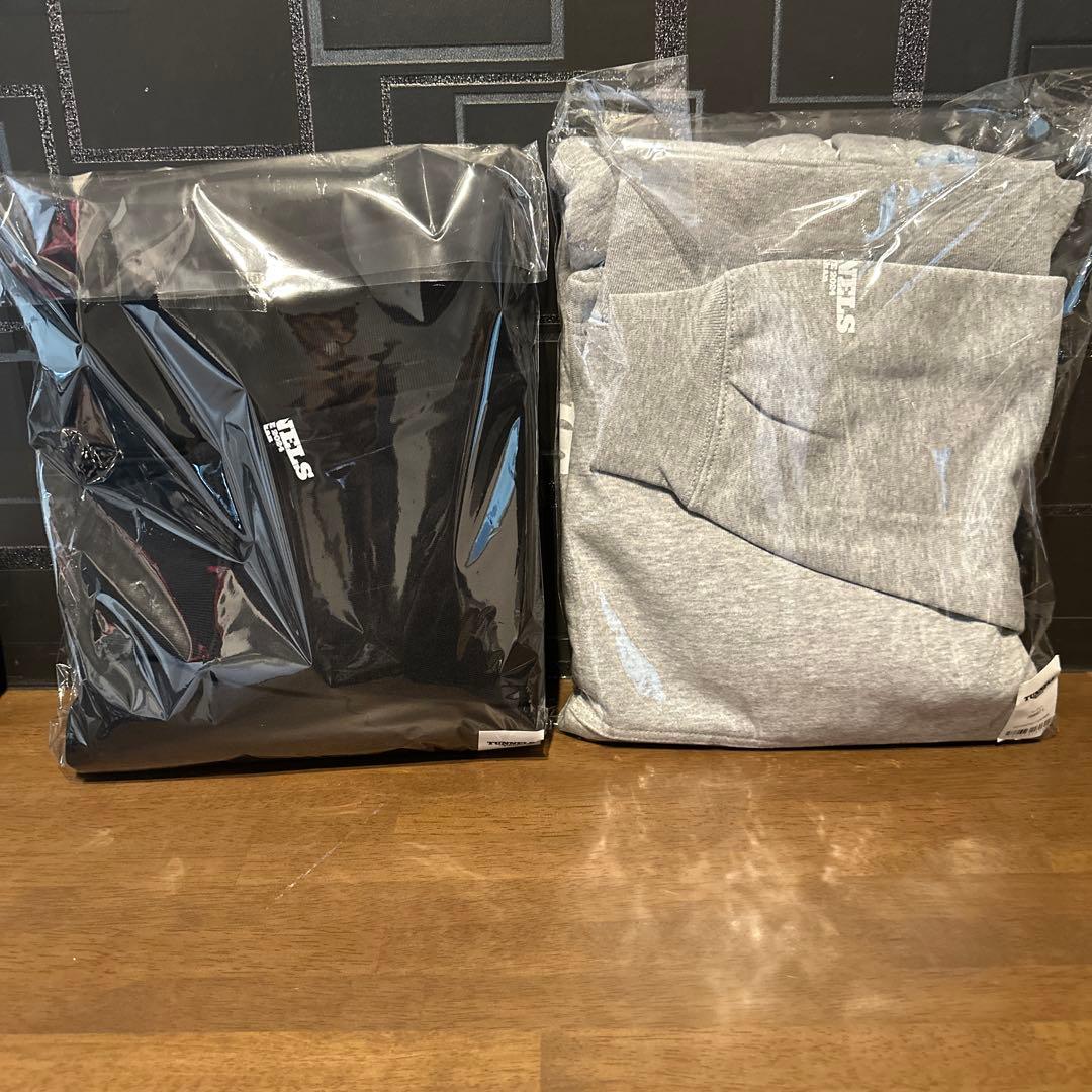 【送料無料&24時間以内に発送】とんねるずフーディー2点セット※単体売り不可