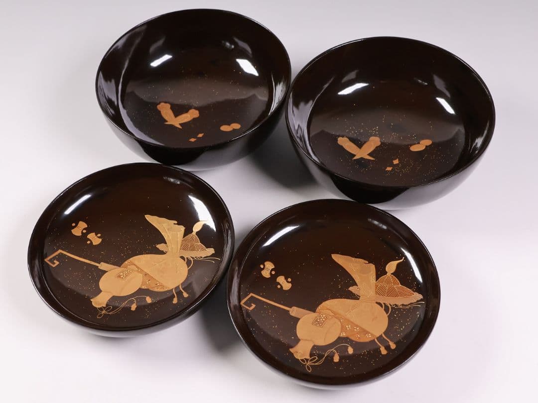 【MB192】輪島塗 宝尽くし金蒔絵 黒塗椀 二客 天然木漆塗 大正昭和 茶懐石