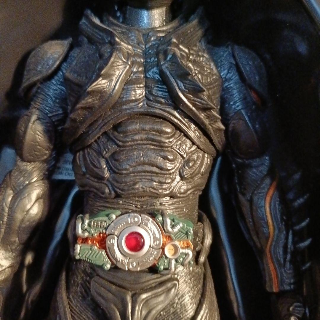 仮面ライダーBLACKSUN　ホットトイズ　フィギュア　1／6サイズ