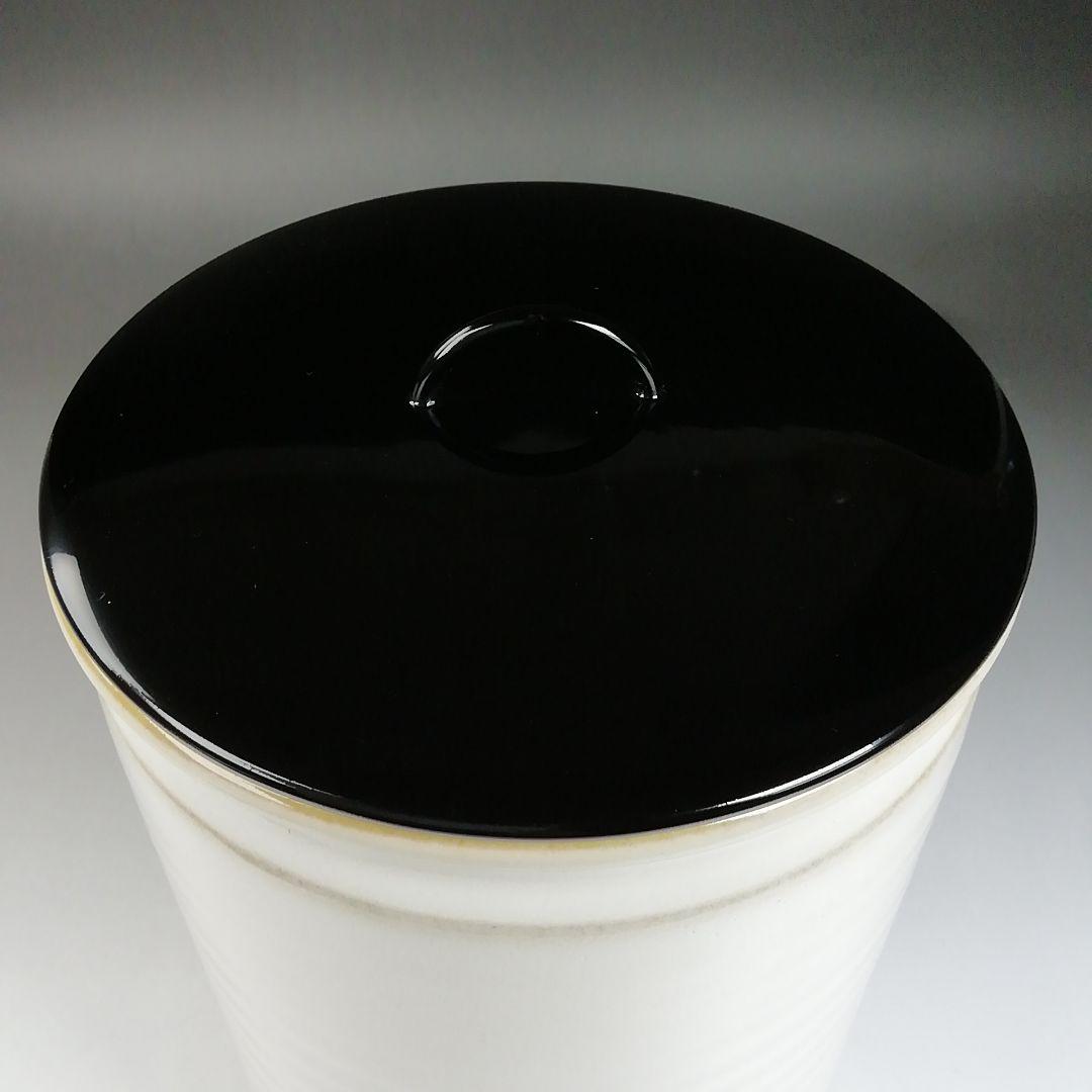 Ｗ７４　『白磁　和蘭陀』『細水指』『加藤藤山 造』　共箱　茶道具