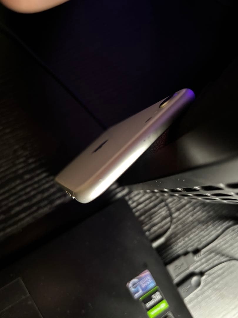 Apple iPhone SE2ホワイト 本体