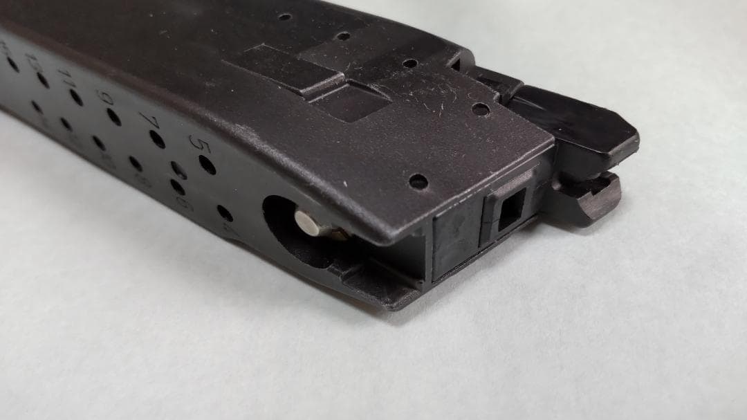 東京マルイ　USP ガスブローバックハンドガン