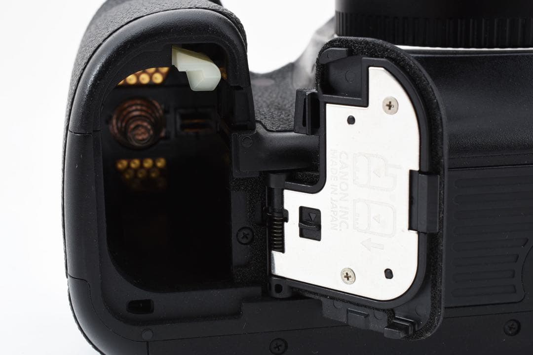 デジタル一眼レフカメラCanon EOS 5D Mark III標準レンズセット