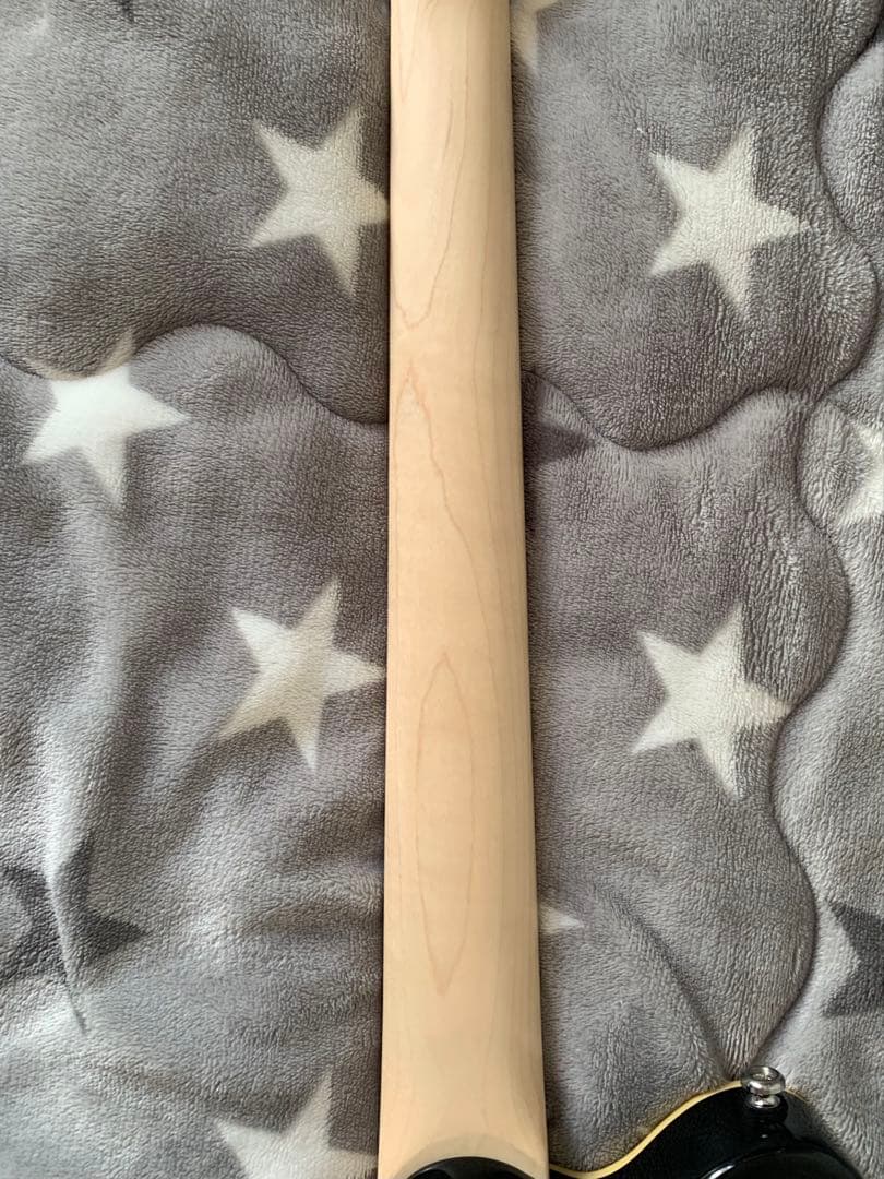 新品＆オマケ付【Sterling by MUSICMAN】AX40 (赤)