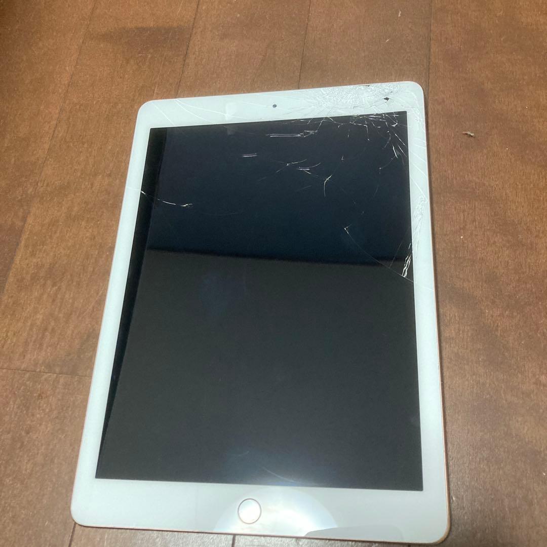 iPad 第6世代　32GB wifi+cellular