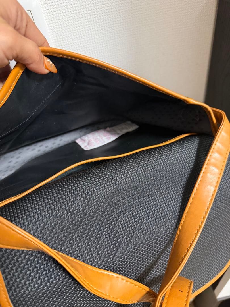 YSL ショルダーバッグ