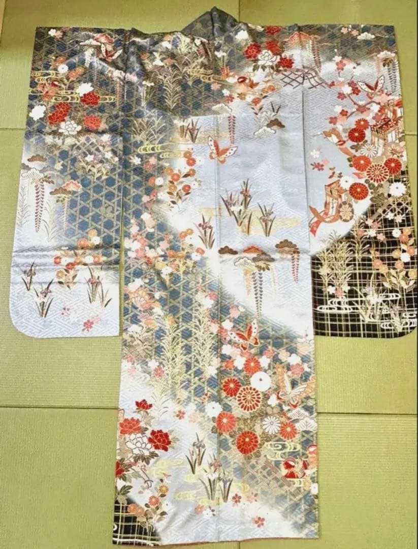 ＊振袖＊　長襦袢　２点セット　正絹　グレー系　古典柄　金彩　身丈167cm