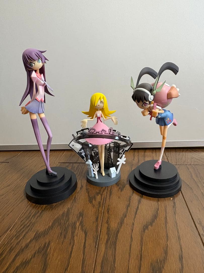 化物語　ウエダハジメver. フィギュア　戦場ヶ原ひたぎ　八九寺真宵　忍野忍