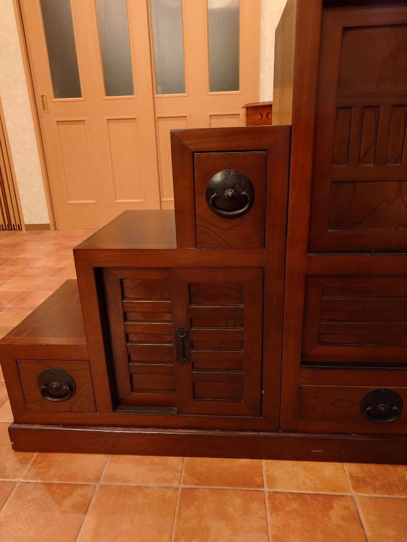 貴重な大型両面階段箪笥　七