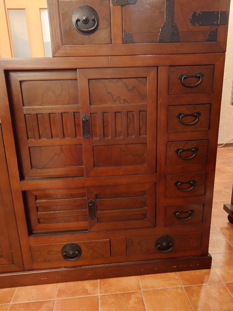 貴重な大型両面階段箪笥　七