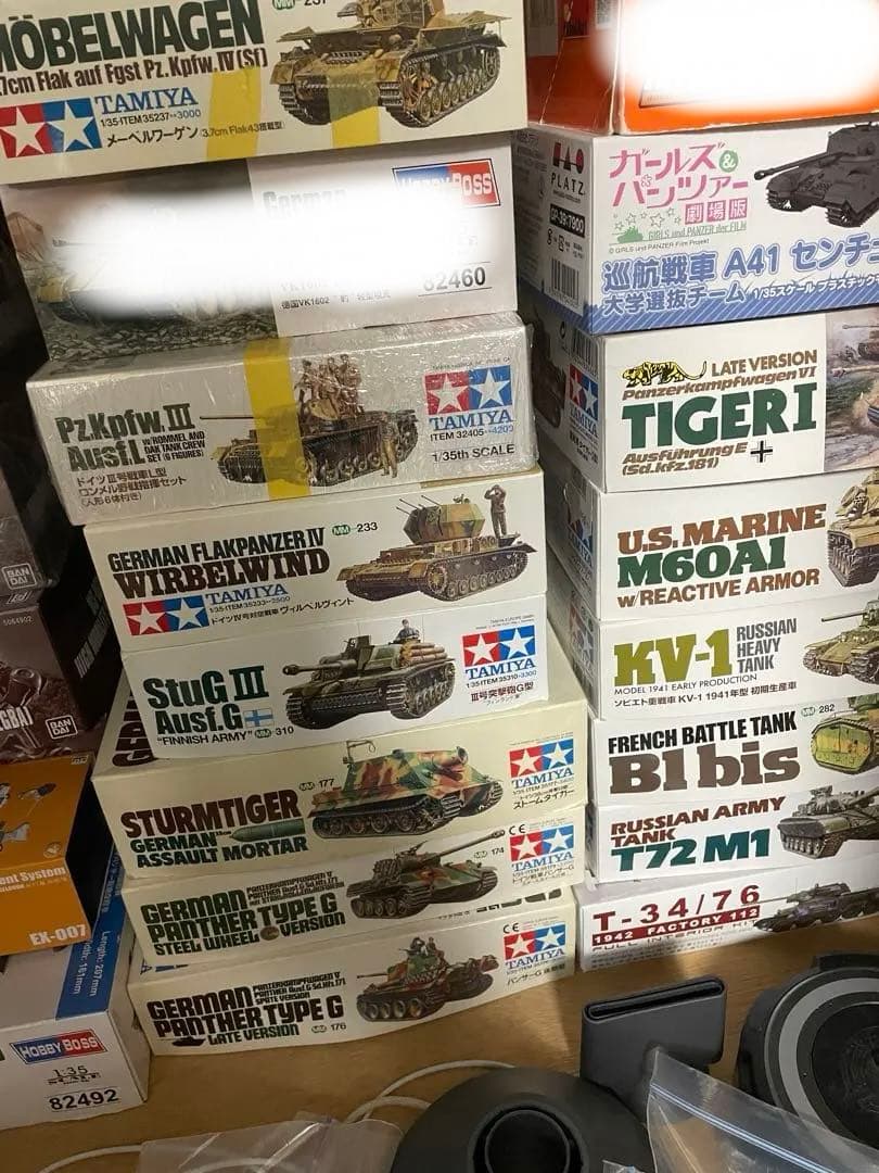 プラモデル1/35戦車（1/32、1/72）戦闘機、爆撃機