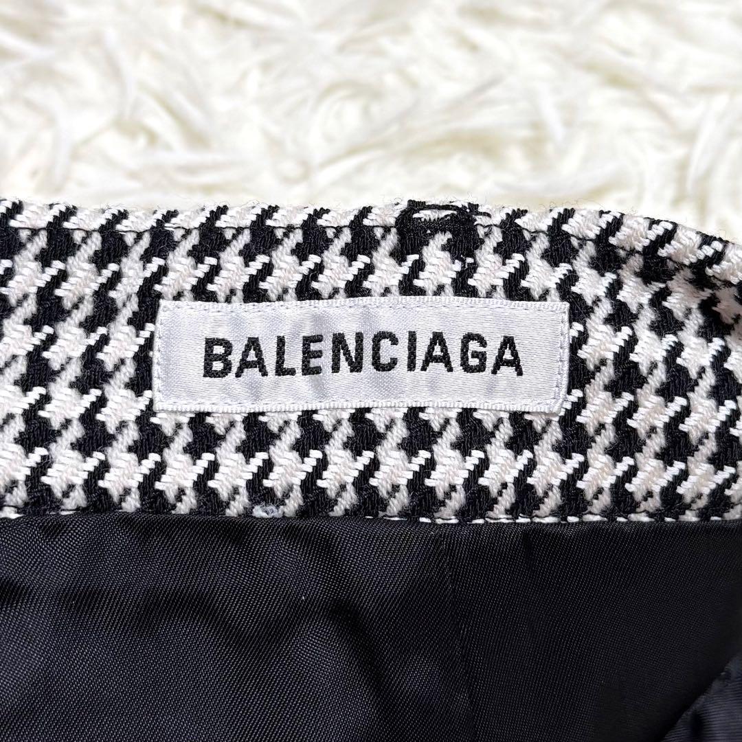 BALENCIAGA バレンシアガ 変形スカート BBロゴ ゴールド金具 千鳥柄