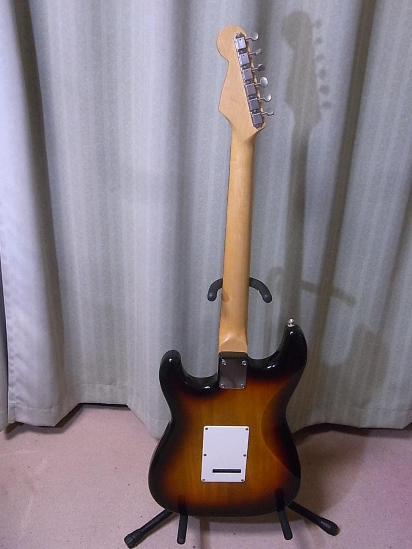 ムー　BUSKER’S　ストラトキャスター改　正常動作品