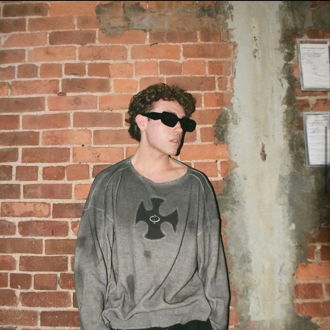 【Y2K】SKOOT DECAY LONG SLEEVE SKOOT