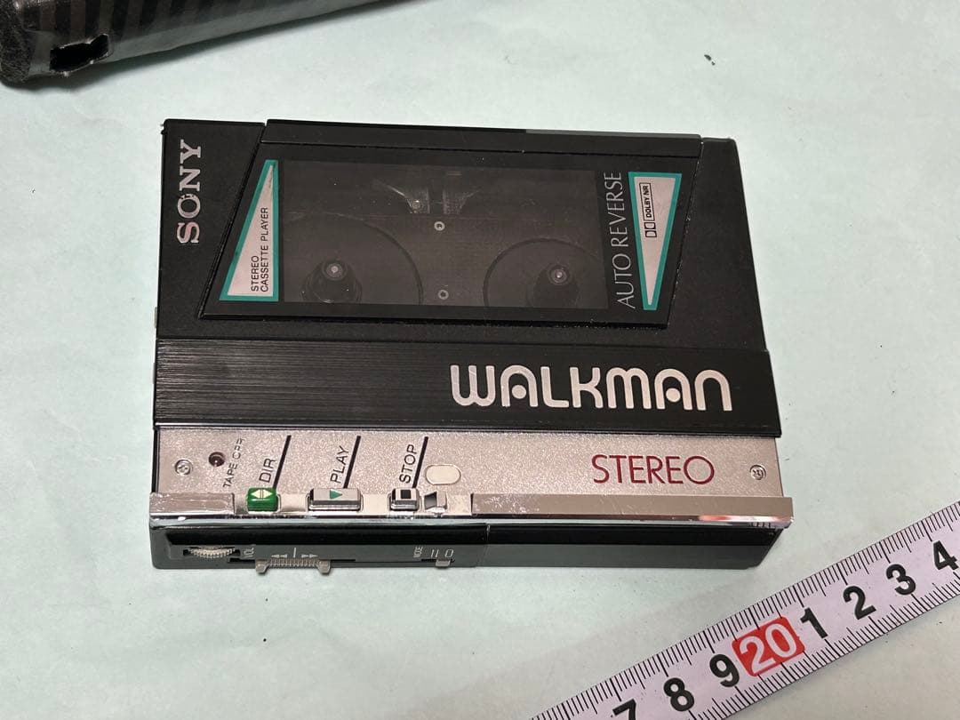 ソニーウォークマン「SONY WALKMAN WM-40」