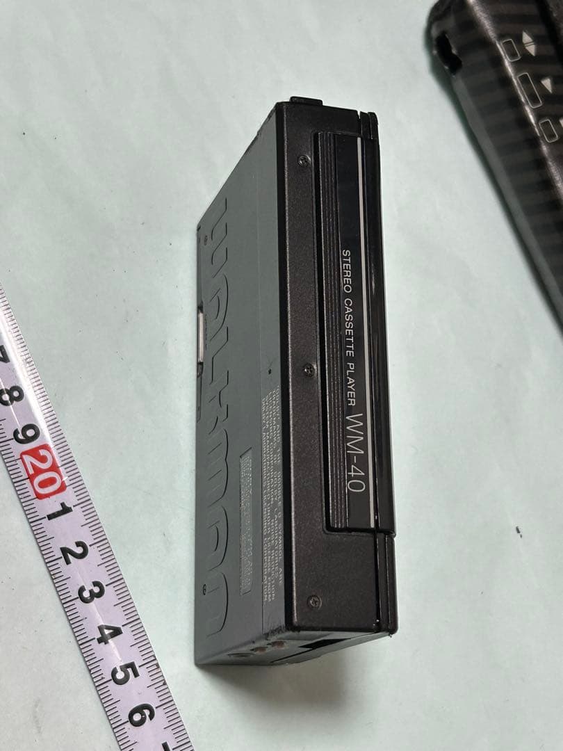 ソニーウォークマン「SONY WALKMAN WM-40」