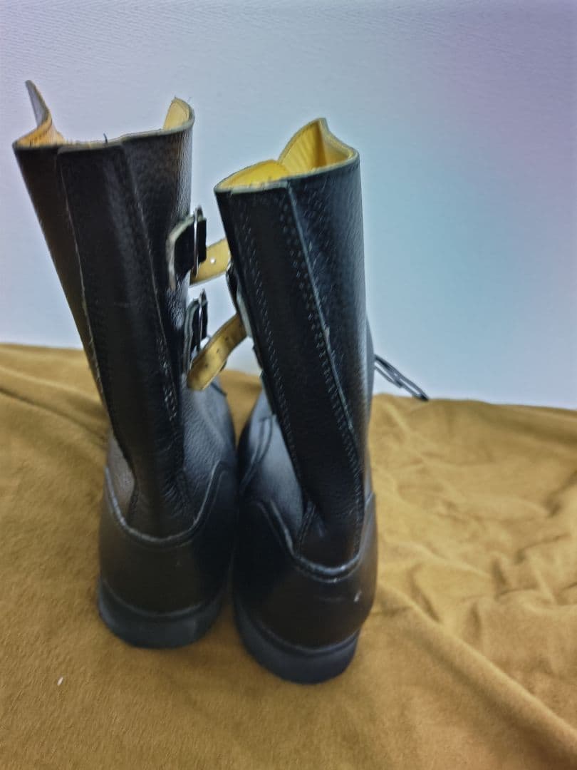 馬刺し　ユーゴブーツ