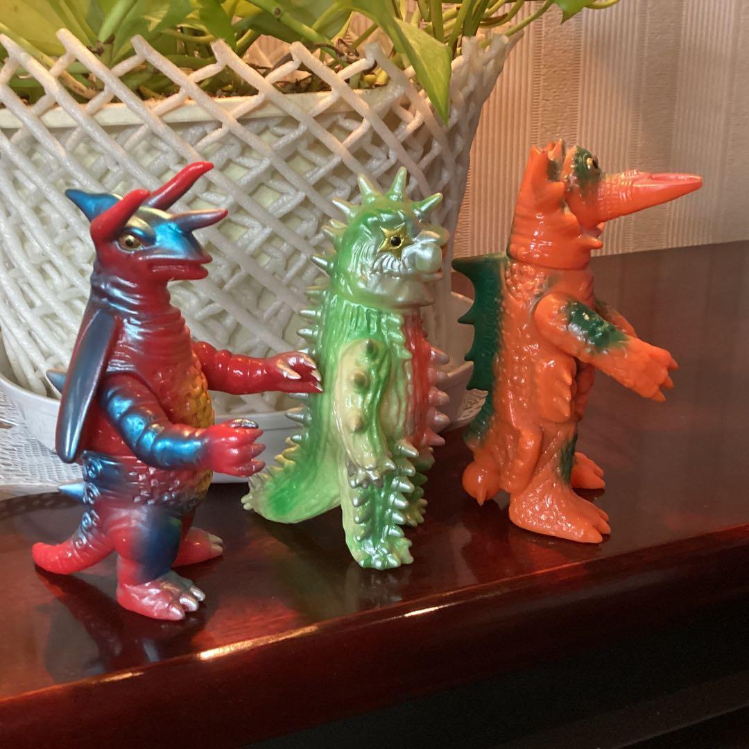 ブルマァク幻の金型使用　コスモリキッド　サボテンダー　キングクラブ　ミドルサイズ