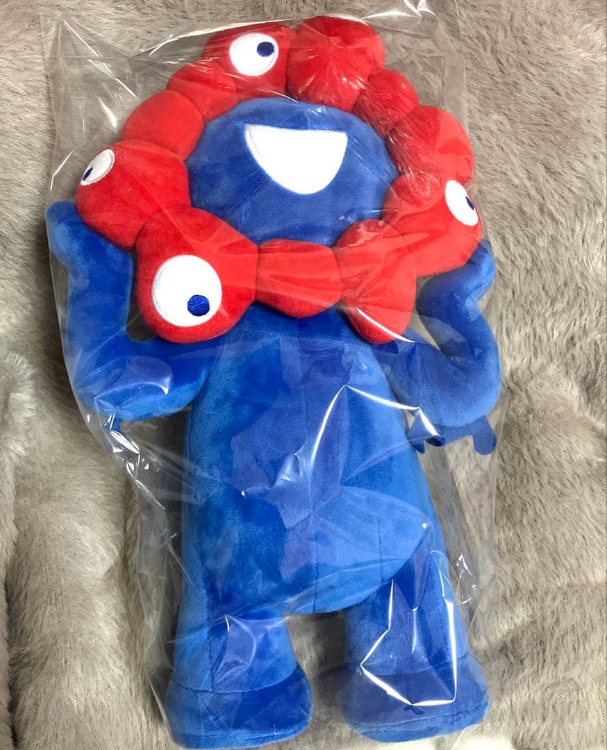 【終売品レア】ミャクミャクぬいぐるみ立ちM