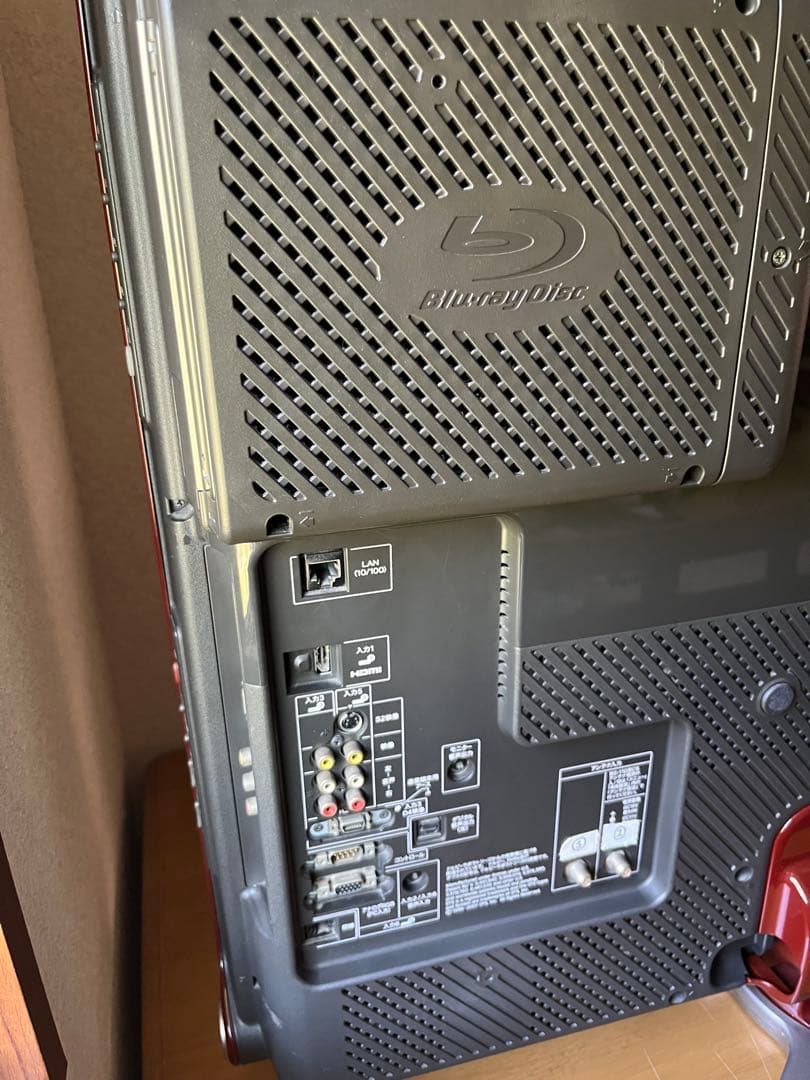 シャープ　液晶テレビ 37インチ　Blu-ray Discプレーヤー　アクオス