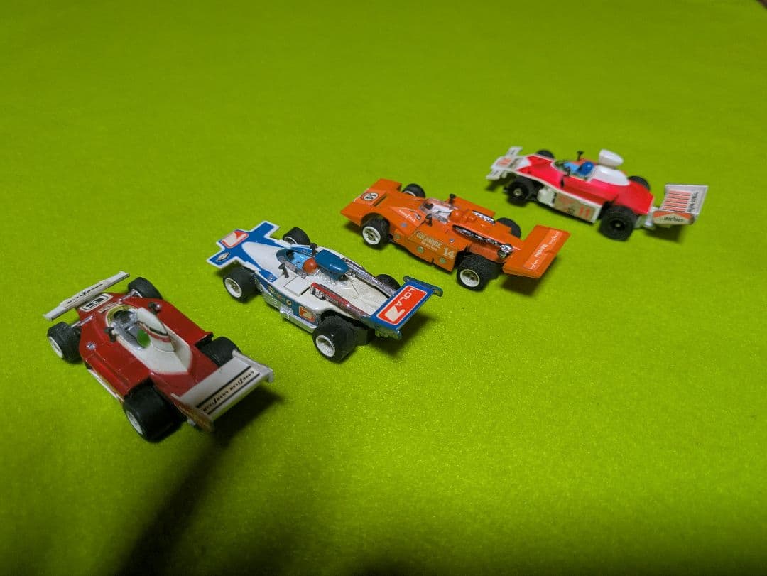 スロットカー　Ho　AFX スーパーマグナ　カスタム　　4台