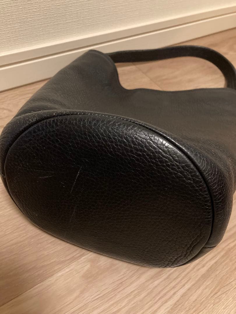 ヒロフHIROFU バケツ型バッグ　バケットバッグ　黒ブラック