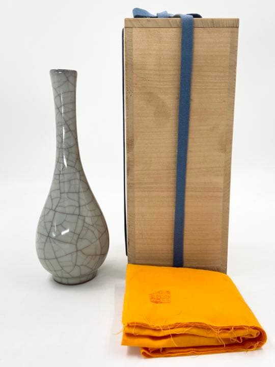 【島田幸一　作】粉青磁　花生　桐共箱　高さ約25㎝　花入　花瓶