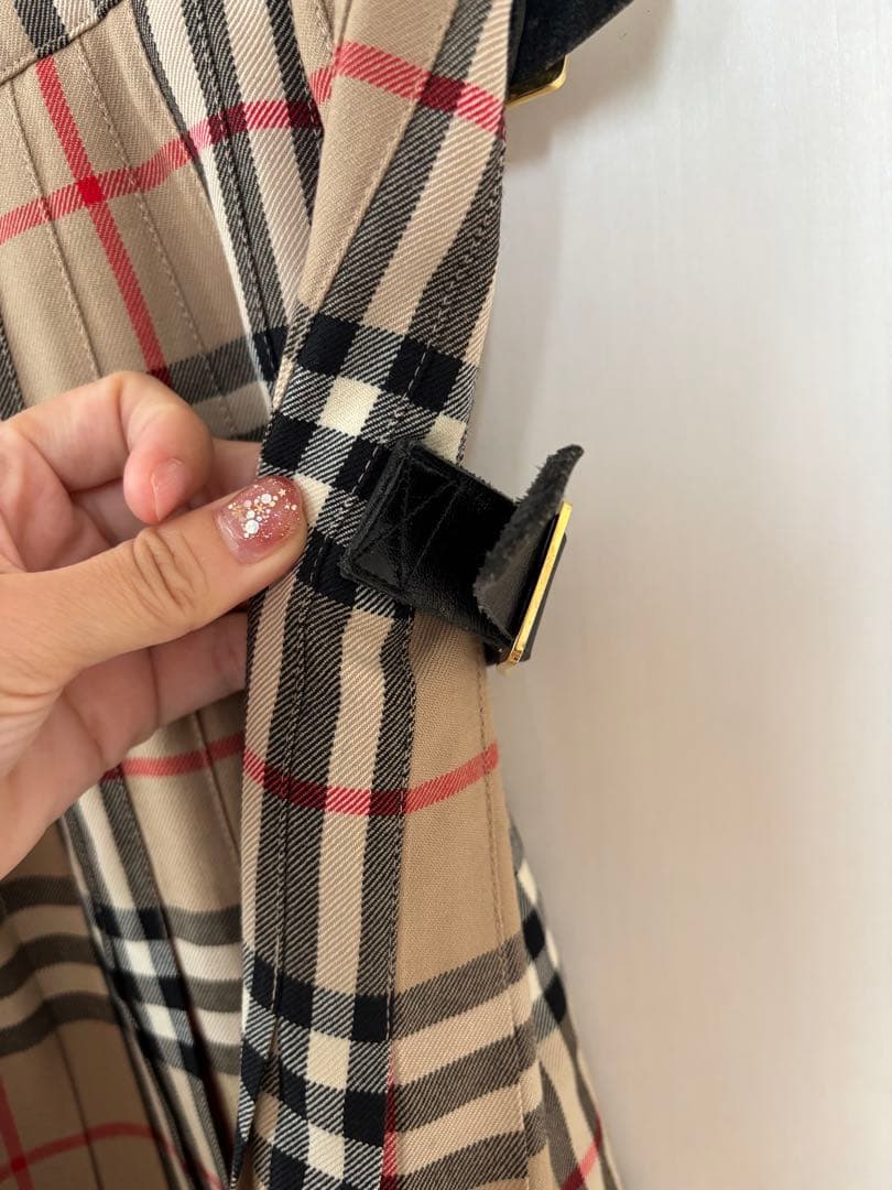 BURBERRY バーバリー 巻きスカート プリーツ膝下