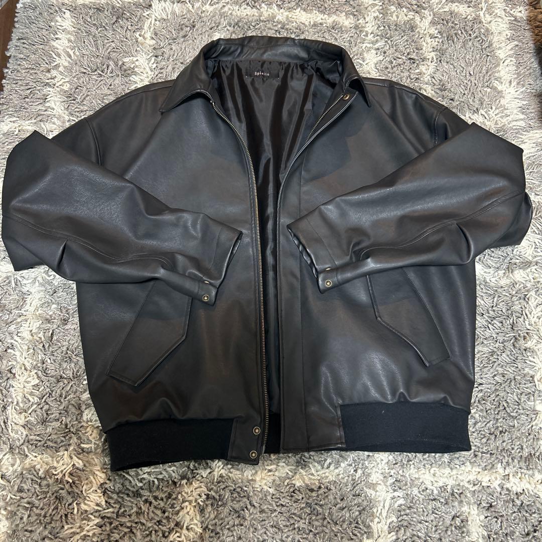 レザーブルゾン