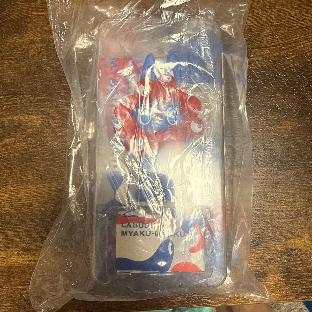 ラブブ　ミャクミャク LABUBU MYAKU-MYAKU