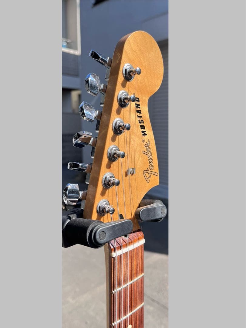ギター Fender Mustang