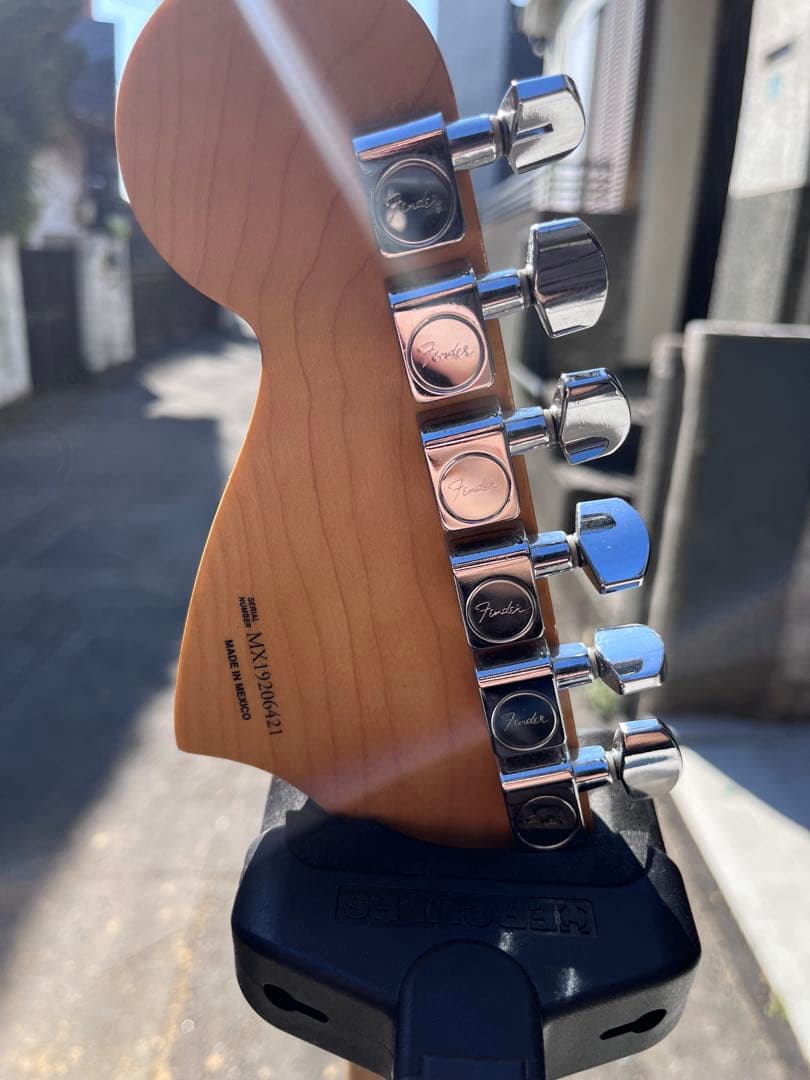 ギター Fender Mustang